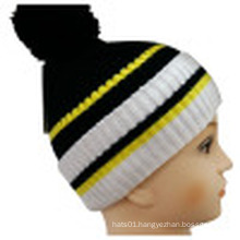 Knitted Beanie with POM POM NTD1621